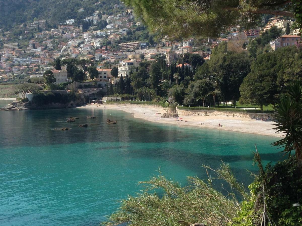 Apartament Les Caroubiers Roquebrune-Cap-Martin Zewnętrze zdjęcie